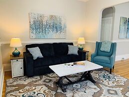 The Bungalow Retreat by UNC - Free Bikes!