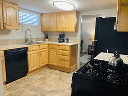 The Bungalow Retreat by UNC - Free Bikes!