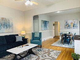 The Bungalow Retreat by UNC - Free Bikes!