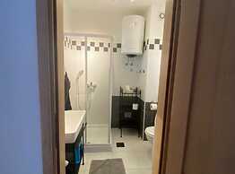 Panoramic Seaview Apartment Silver