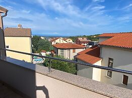 Panoramic Seaview Apartment Silver