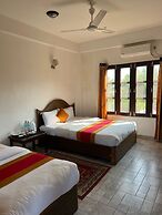 Chitwan Park Village