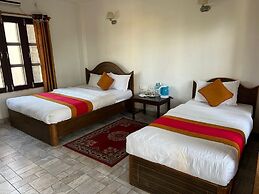 Chitwan Park Village
