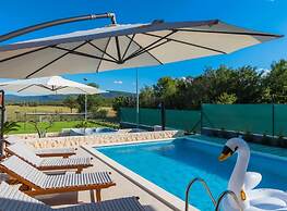 Villa Branka