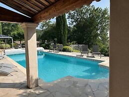 Villa in Provence With Private Pool