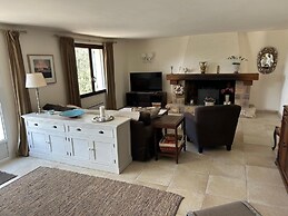 Villa in Provence With Private Pool