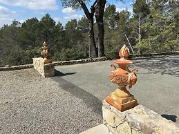 Villa in Provence With Private Pool