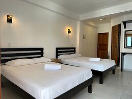 De Mar Hotel