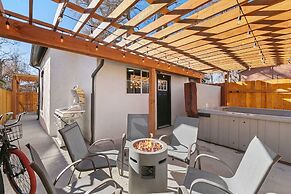 Old Town Retreat w/ Hot Tub Perfect for Groups!