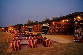 Al Marmoom Oasis Luxury Tents and Bedouin Experience