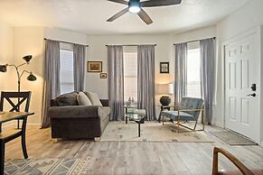 Cozy Plaza Hideaway Queen Bed Fast Wifi N40-1