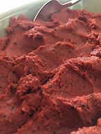 Assos Pırnal Köy Evi