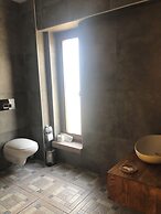 Assos Pırnal Köy Evi