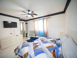 Garden Condos 7 - Central Apartment in Strip!