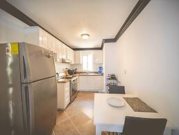 Garden Condos 7 - Central Apartment in Strip!