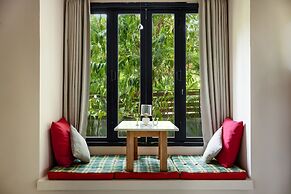 Serene Escape at Asia Blue Villa One - Your Luxurious 3-bed Villa Retr