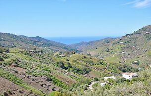 Villa El Dorado B&B and Wellness