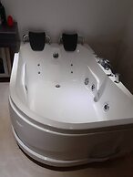 Relaxation in Waterloo, 2 Steps From the Center of Brussels