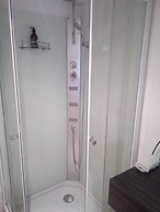 Relaxation in Waterloo, 2 Steps From the Center of Brussels