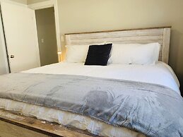 The Rams' Den King Beds, Fire Pit, Spacious Yard