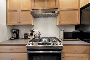 Spacious Retreat Near Old Town & Breweries