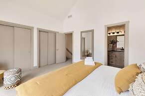 Spacious Retreat Near Old Town & Breweries