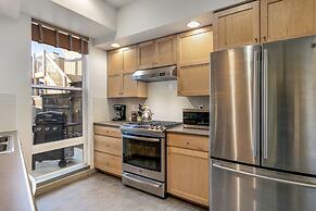 Spacious Retreat Near Old Town & Breweries