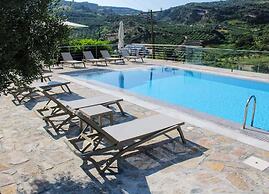 ReCrete - Retreat in Crete