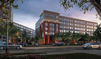 Luxury Apartments by Hyatus at Jade