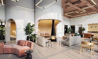 Luxury Apartments by Hyatus at Jade