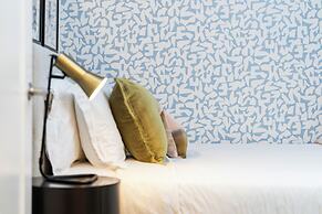 Luxury Apartments by Hyatus at Jade