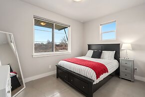 Mountain View Getaway - Groups Welcome!