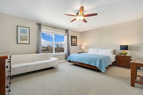 Old Town North Getaway King Beds & Game Room!