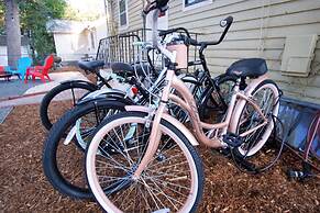 UNC Hideaway King Beds, Backyard & Bicycles