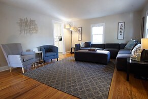 UNC Hideaway King Beds, Backyard & Bicycles