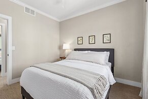 Decked Out Sunset Views, Fire Pit & Fenced Yard