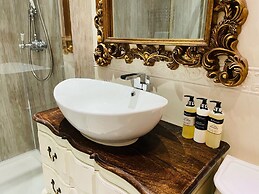 Ladies Lodge - Inverness