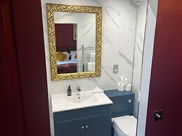 Ladies Lodge - Inverness