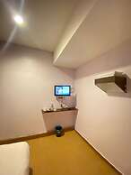 ROYAL HOTEL by MR VJ Business