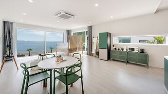 Namhae Orosy Bada Pool Villa & Pension