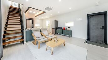 Namhae Orosy Bada Pool Villa & Pension