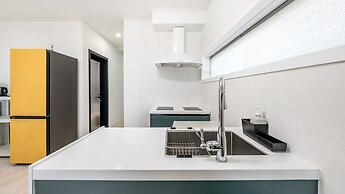 Namhae Orosy Bada Pool Villa & Pension