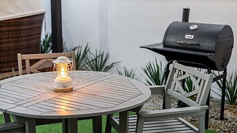 Namhae Orosy Bada Pool Villa & Pension