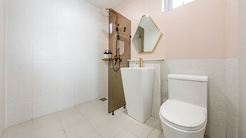 Namhae Orosy Bada Pool Villa & Pension