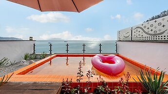 Namhae Orosy Bada Pool Villa & Pension