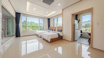 Gapyeong Reflex Pool Villa Pension