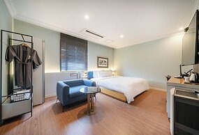 Busanjin Brown-dot hotel