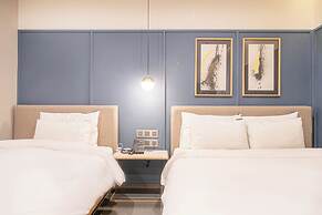 Busanjin Brown-dot hotel