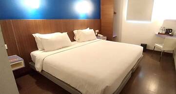 Alltrue Lite Hotel Nagoya Hill Batam