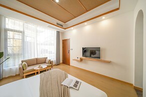 Dali Jiuju Cottage Rural View